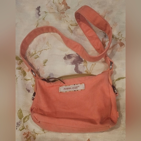 Fossil  Crossbody - Picture 9 of 12